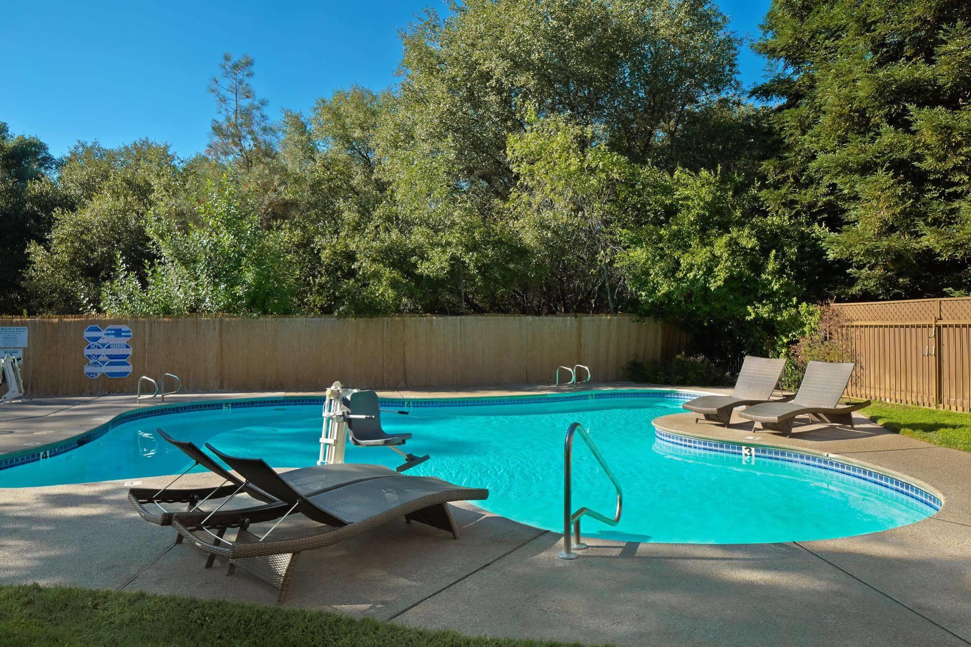 Lake Natoma Inn Folsom Exterior photo